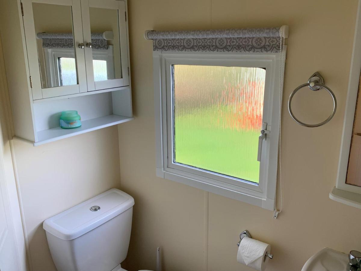 Lovely Static Holiday Caravan Near Whithorn Exterior foto